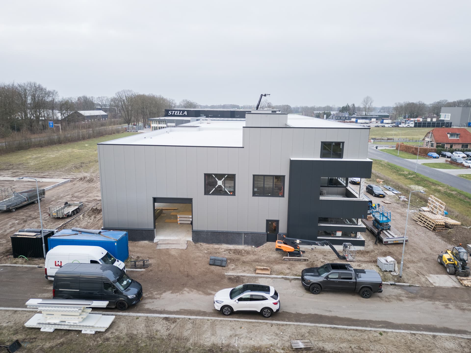 Bedrijfshal 1.800 m²